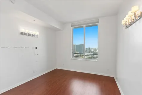 335 S Biscayne Boulevard Miami FL 33131