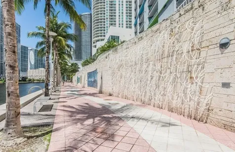 335 S Biscayne Boulevard Miami FL 33131