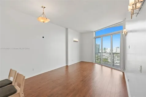 335 S Biscayne Boulevard Miami FL 33131