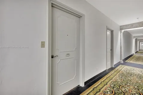 3233 NE 34th Street Fort Lauderdale FL 33308