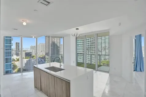 2900 NE 7th Avenue Miami FL 33137
