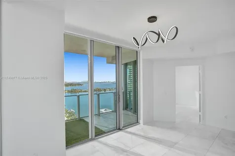 2900 NE 7th Avenue Miami FL 33137