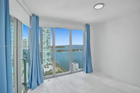 2900 NE 7th Avenue Miami FL 33137
