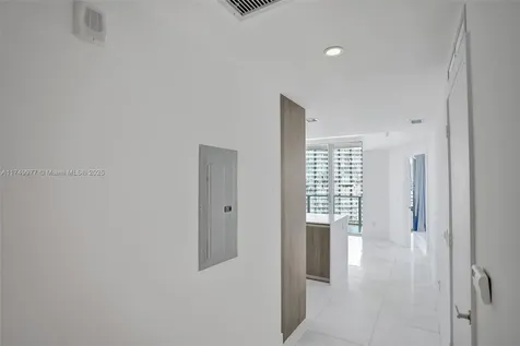 2900 NE 7th Avenue Miami FL 33137