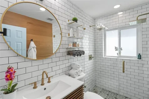 1657 Poinsettia Drive Fort Lauderdale FL 33305