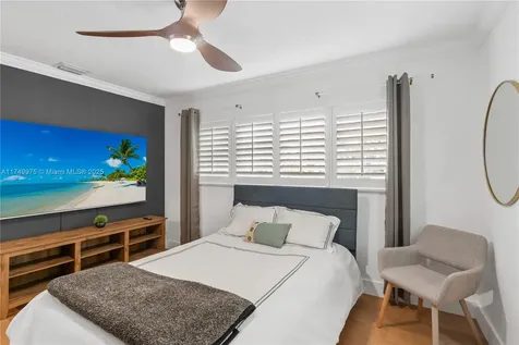 1657 Poinsettia Drive Fort Lauderdale FL 33305