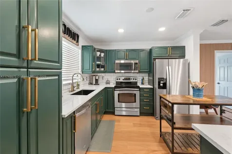 1657 Poinsettia Drive Fort Lauderdale FL 33305