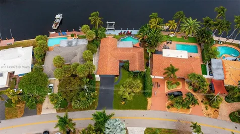 1657 Poinsettia Drive Fort Lauderdale FL 33305