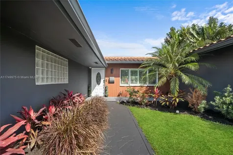 1657 Poinsettia Drive Fort Lauderdale FL 33305