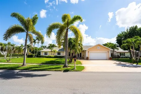 311 NW 197th Avenue Pembroke Pines FL 33029