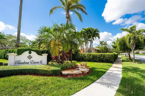 311 NW 197th Avenue Pembroke Pines FL 33029