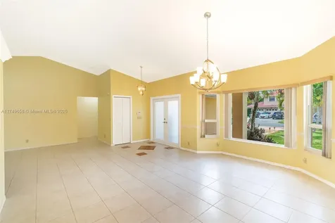 311 NW 197th Avenue Pembroke Pines FL 33029