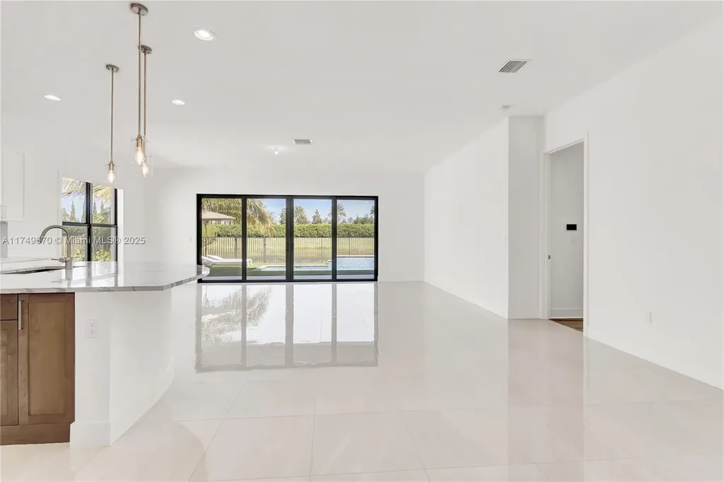 17303 Rainstream Road Boca Raton FL 33496