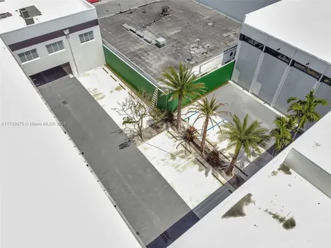 210 NE 68th Street Miami FL 33138