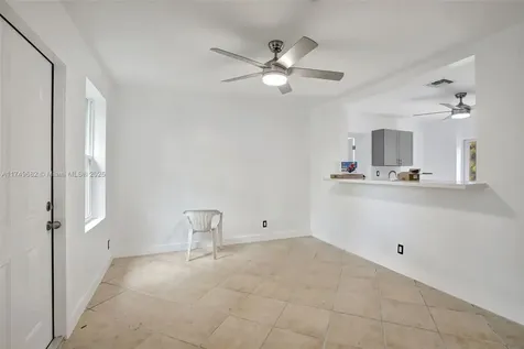 4381 SW 51st Street Dania Beach FL 33314
