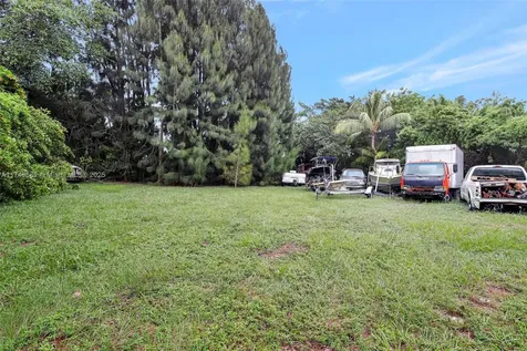 4381 SW 51st Street Dania Beach FL 33314