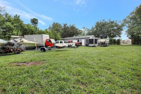 4381 SW 51st Street Dania Beach FL 33314
