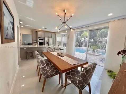 14026 S Cypress Cove Circle Davie FL 33325