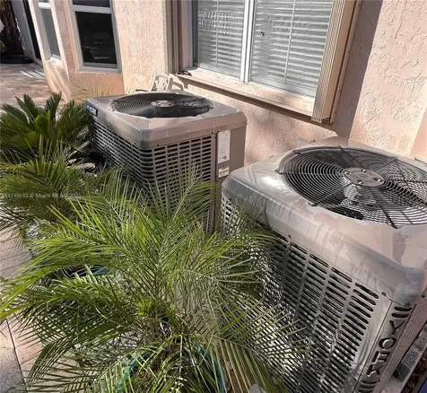 14026 S Cypress Cove Circle Davie FL 33325