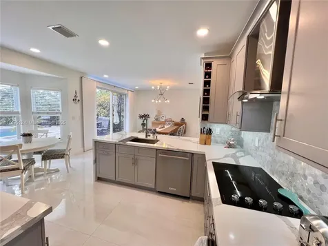 14026 S Cypress Cove Circle Davie FL 33325