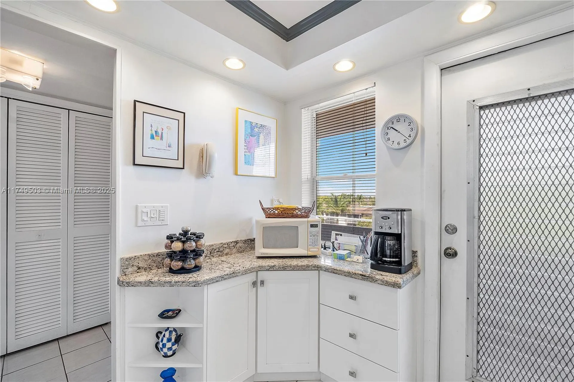 4800 Hillcrest Lane Hollywood FL 33021