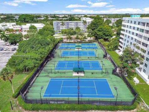 4800 Hillcrest Lane Hollywood FL 33021