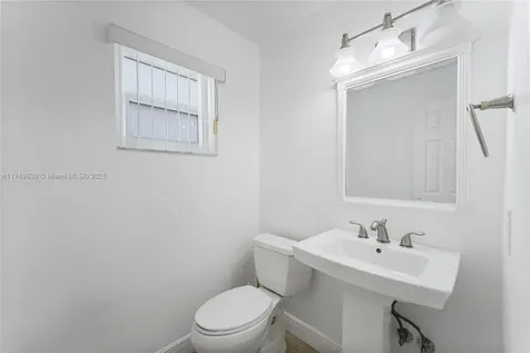 13211 SW 38th Terrace Miami FL 33175