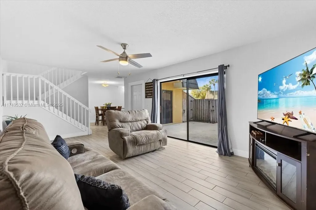 4517 45th Way West Palm Beach FL 33407