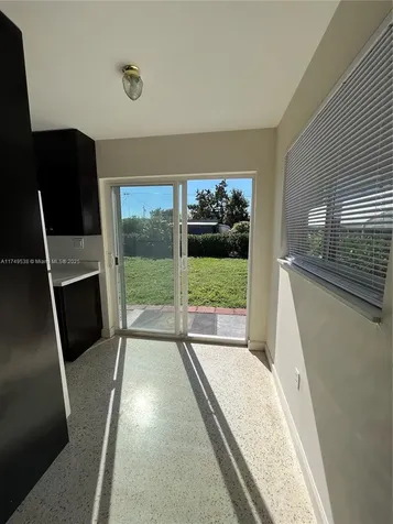 626 W 17th Street Hialeah FL 33010