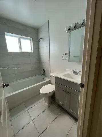 626 W 17th Street Hialeah FL 33010