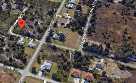2075 NE Middle Terrace Punta Gorda FL 33983