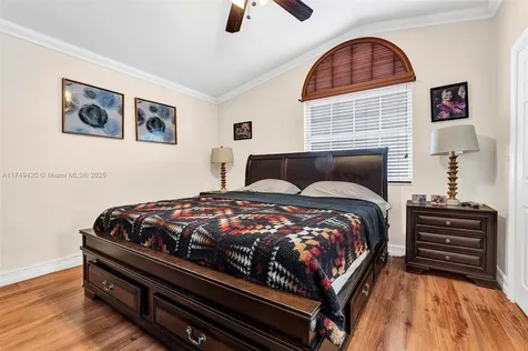 13998 SW 160th Terrace Miami FL 33177