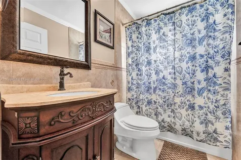 13998 SW 160th Terrace Miami FL 33177