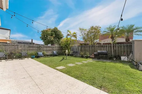 13998 SW 160th Terrace Miami FL 33177