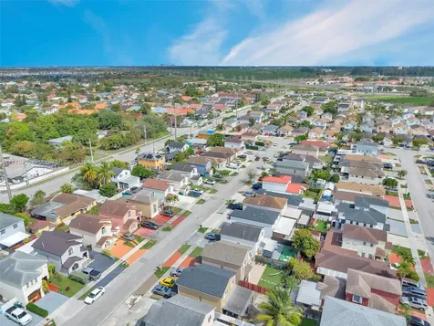 13998 SW 160th Terrace Miami FL 33177