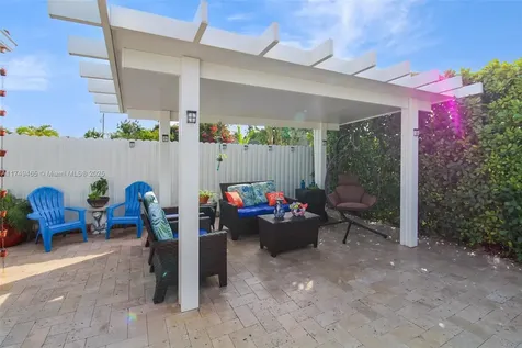 7510 SW 100th Court Miami FL 33173