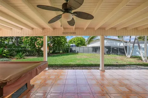 13415 SW 73rd Terrace Miami FL 33183