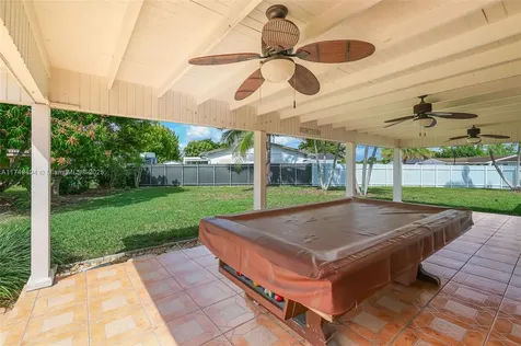13415 SW 73rd Terrace Miami FL 33183