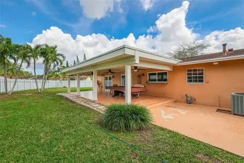 13415 SW 73rd Terrace Miami FL 33183