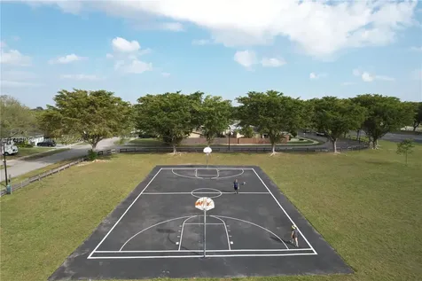13415 SW 73rd Terrace Miami FL 33183