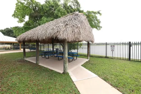 13415 SW 73rd Terrace Miami FL 33183