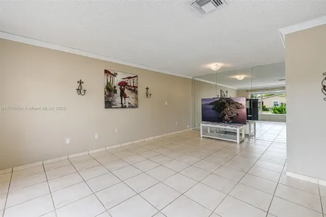 13415 SW 73rd Terrace Miami FL 33183
