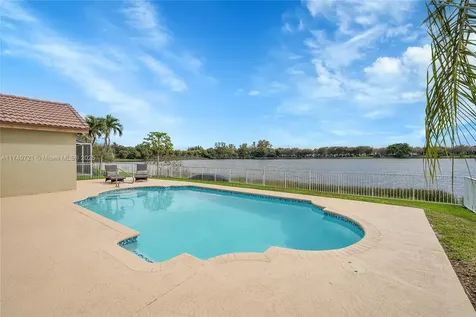 17416 NW 7th Street Pembroke Pines FL 33029
