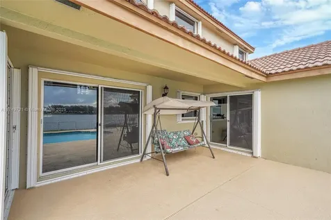 17416 NW 7th Street Pembroke Pines FL 33029