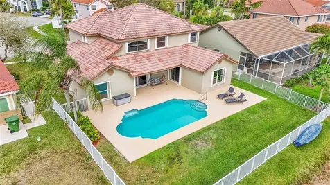 17416 NW 7th Street Pembroke Pines FL 33029