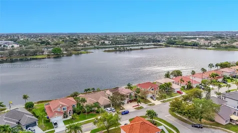 17416 NW 7th Street Pembroke Pines FL 33029