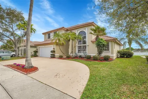 17416 NW 7th Street Pembroke Pines FL 33029
