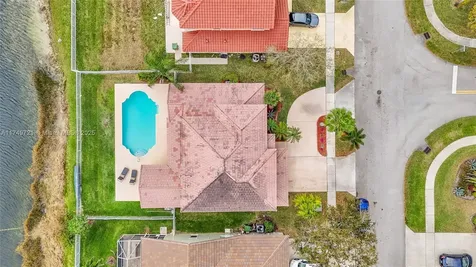 17416 NW 7th Street Pembroke Pines FL 33029