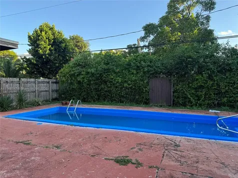 900 NW 127th Street North Miami FL 33168