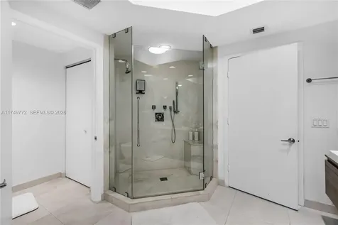 17111 Biscayne Boulevard North Miami Beach FL 33160